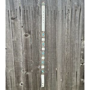 Vintage Apple ACC NY Faux Turquoise‎ Embellished White Leather Belt 1 1/2”